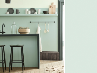 Little Greene Intelligent Satin - Aigue-marine clair 283