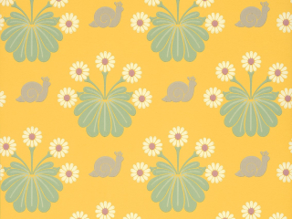 Papier peint jaune joyeux avec des fleurs blanches et des escargots bruns de Little Greene Burges Snail - Lemon